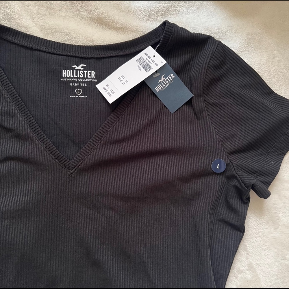 black baby tee
